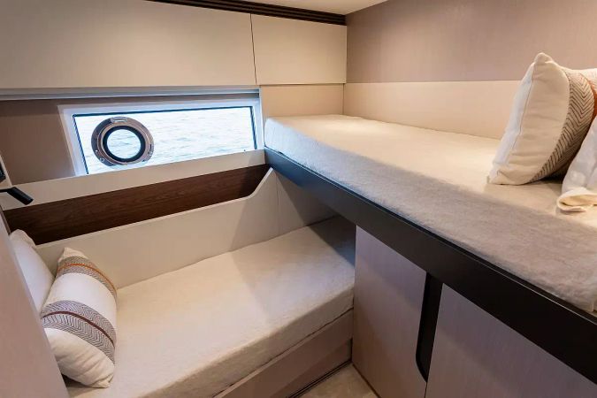 Azimut S7 | Felicita