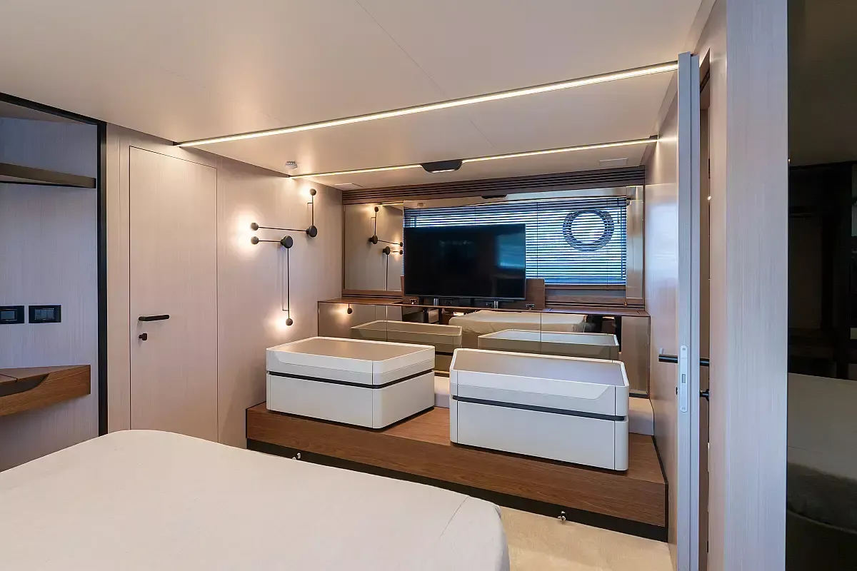 Azimut S7 | Felicita