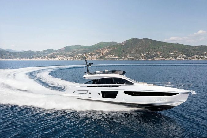 Azimut S7 | Felicita