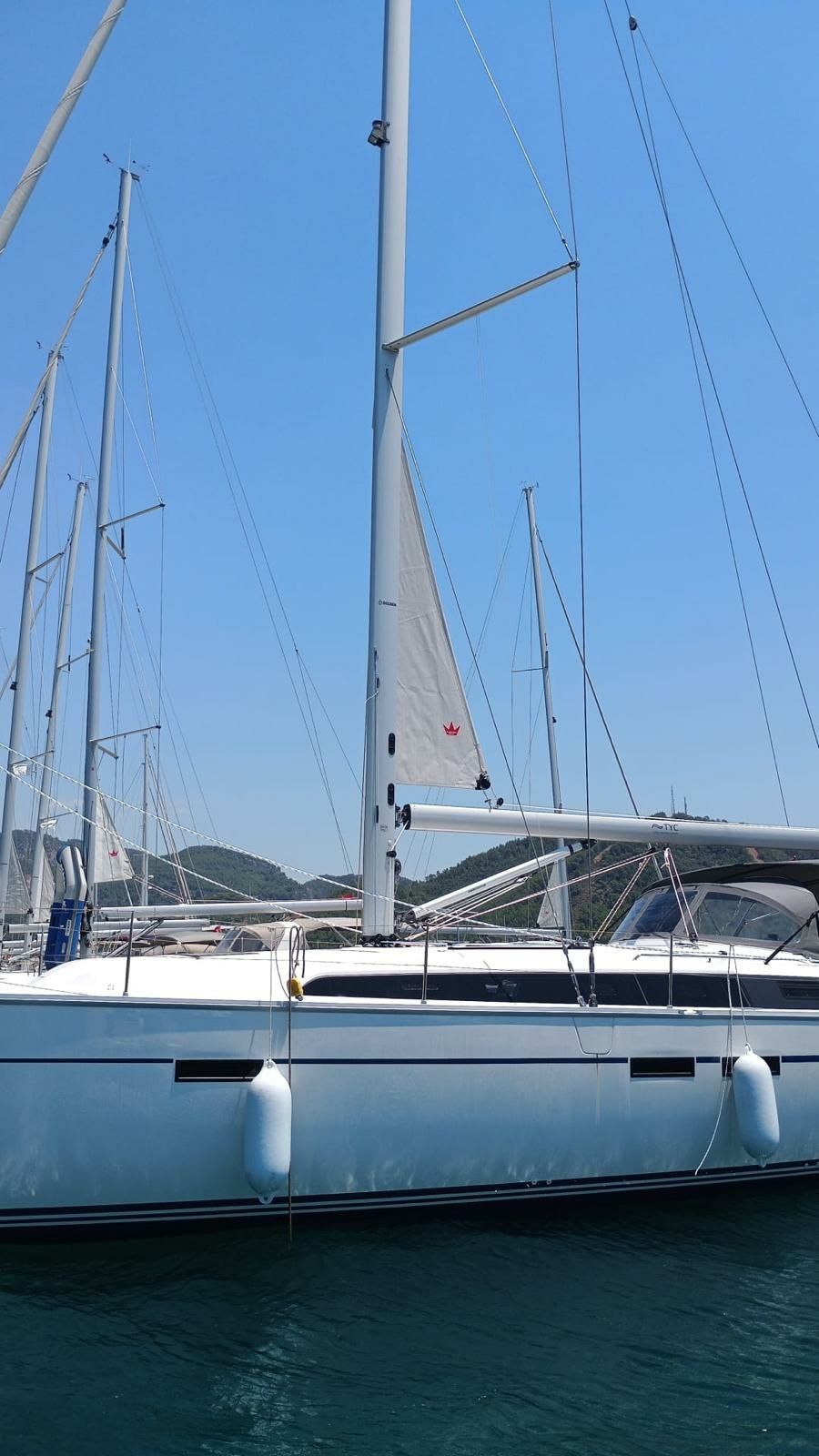Bavaria Cruiser 46 | Jove