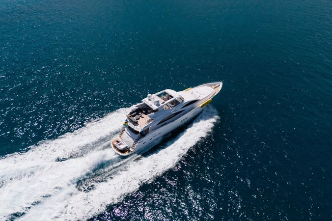 Sunseeker 90 | Kala