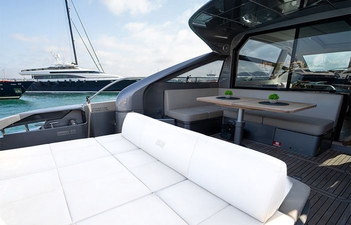 Pershing 62 | Urus 1