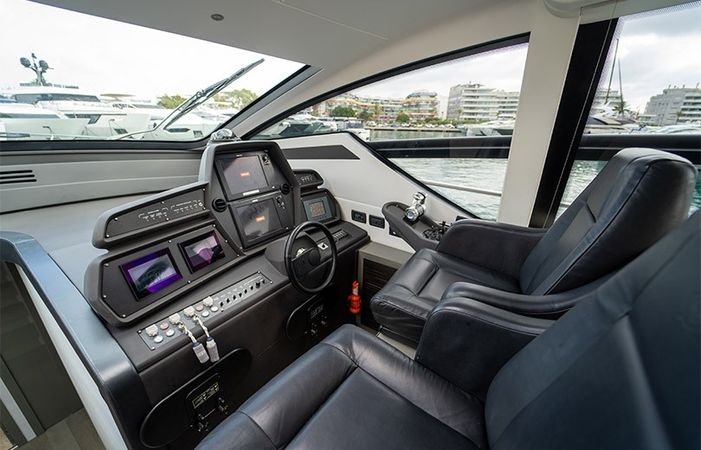 Pershing 62 | Urus 1