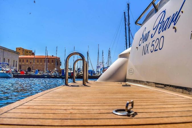 Mano Marine 38.5 | Sea Pearl