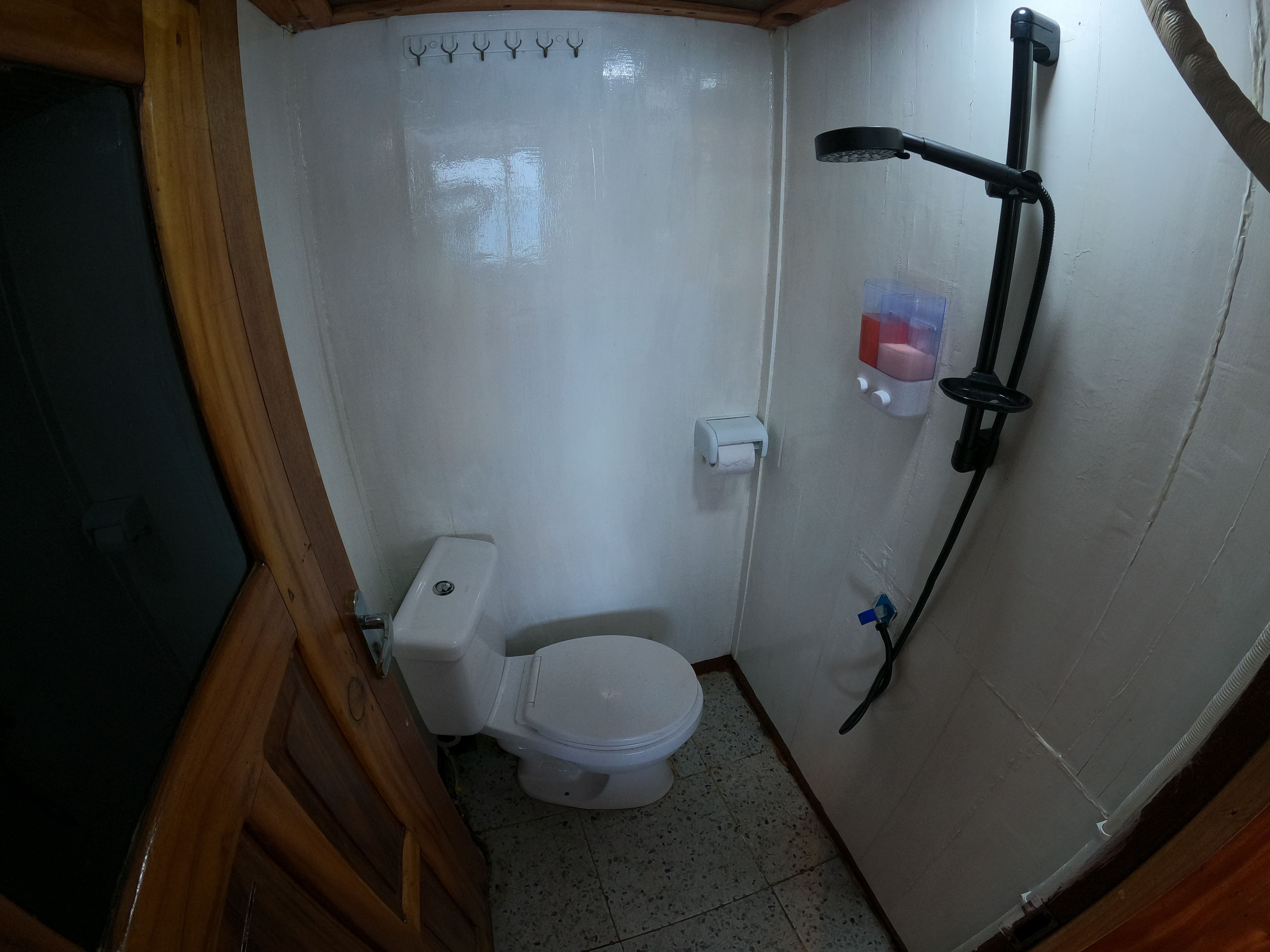 Custom Built Phinisi | 3 Island