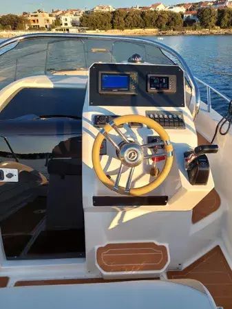 Idea Marine 70 | Xenya