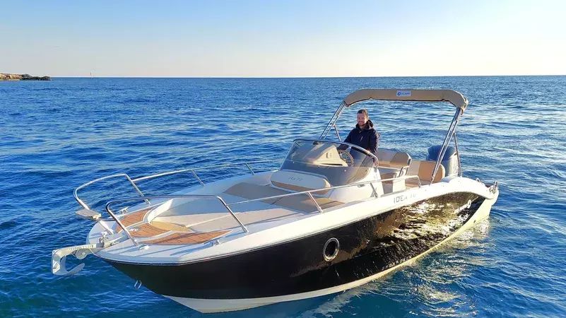 Idea Marine 70 | Xenya