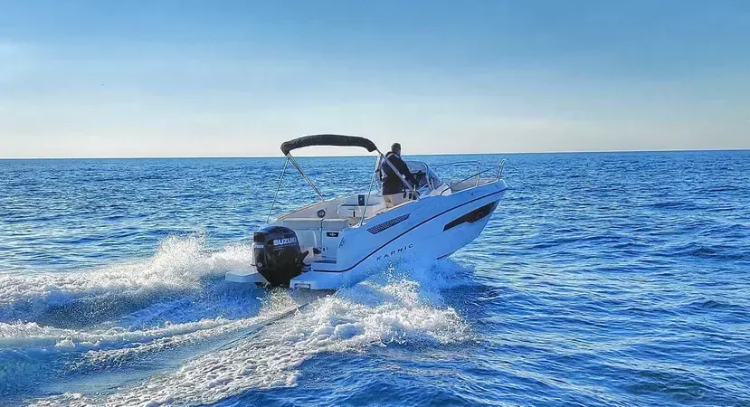 Karnic SL651 | Seaduction