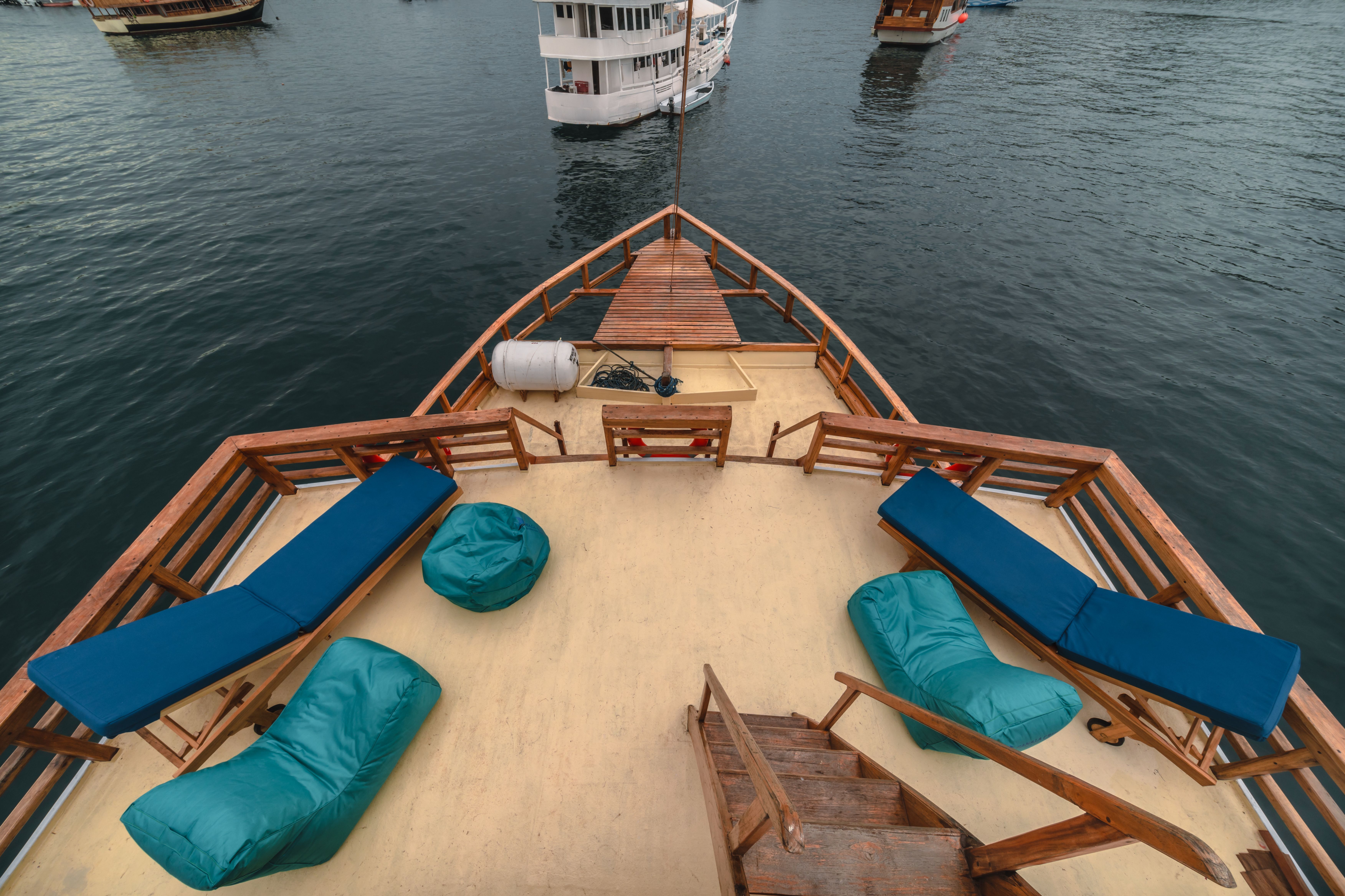 Custom Built Phinisi | Gamala Cruise