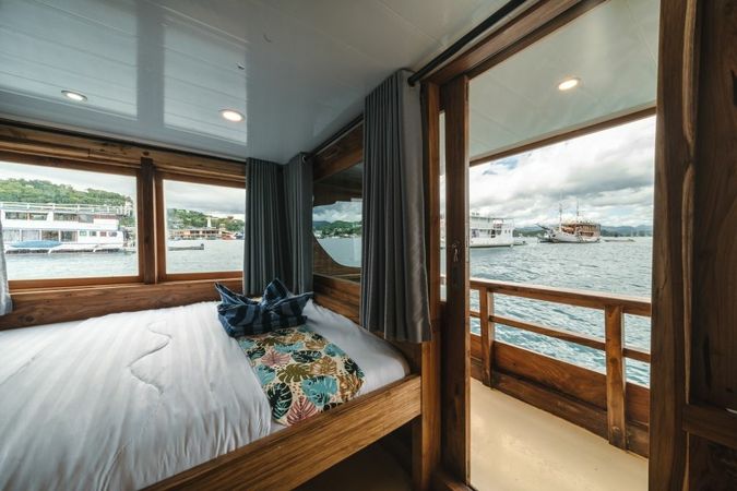 Custom Built Phinisi | Gamala Cruise