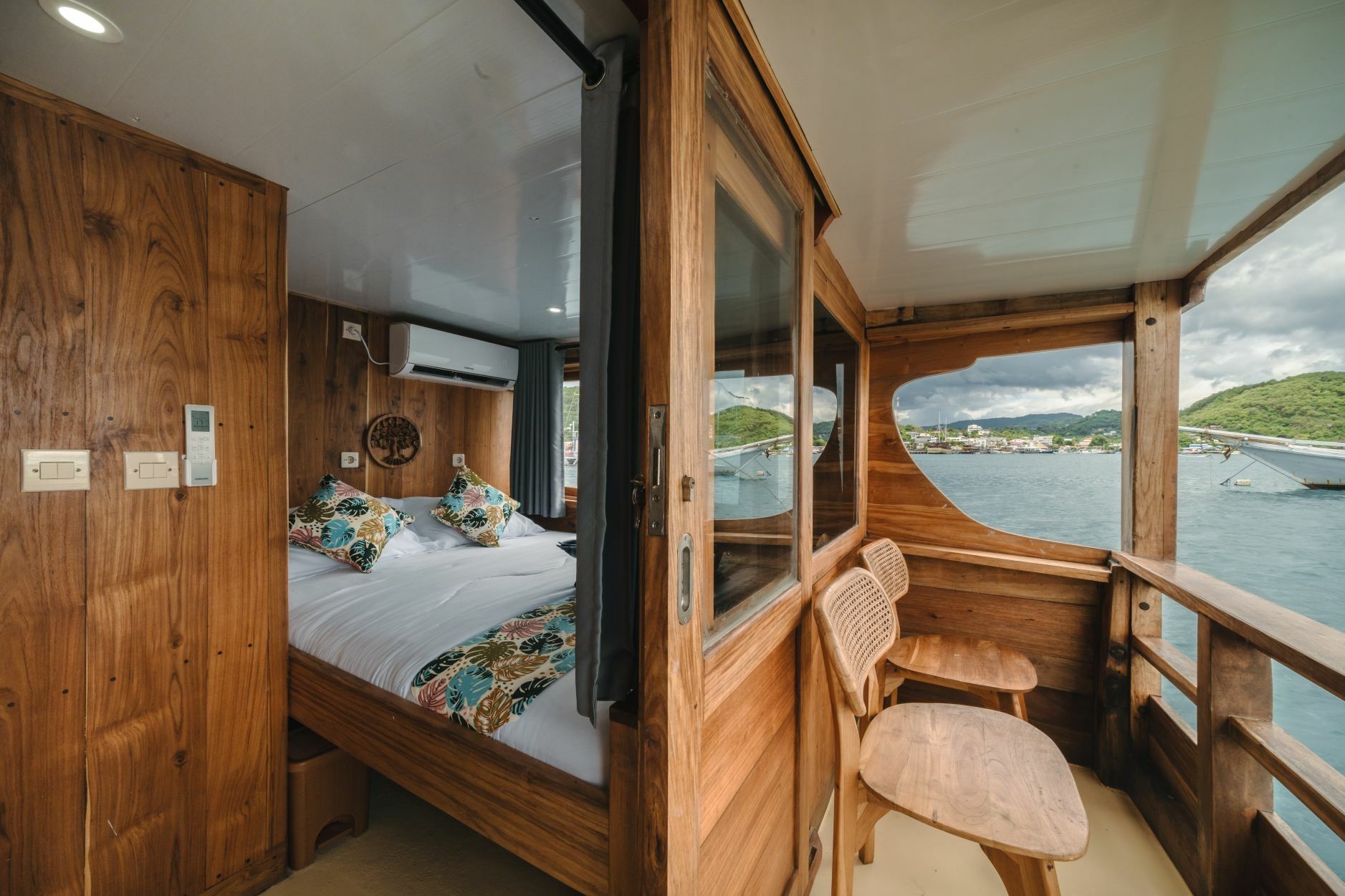 Custom Built Phinisi | Gamala Cruise