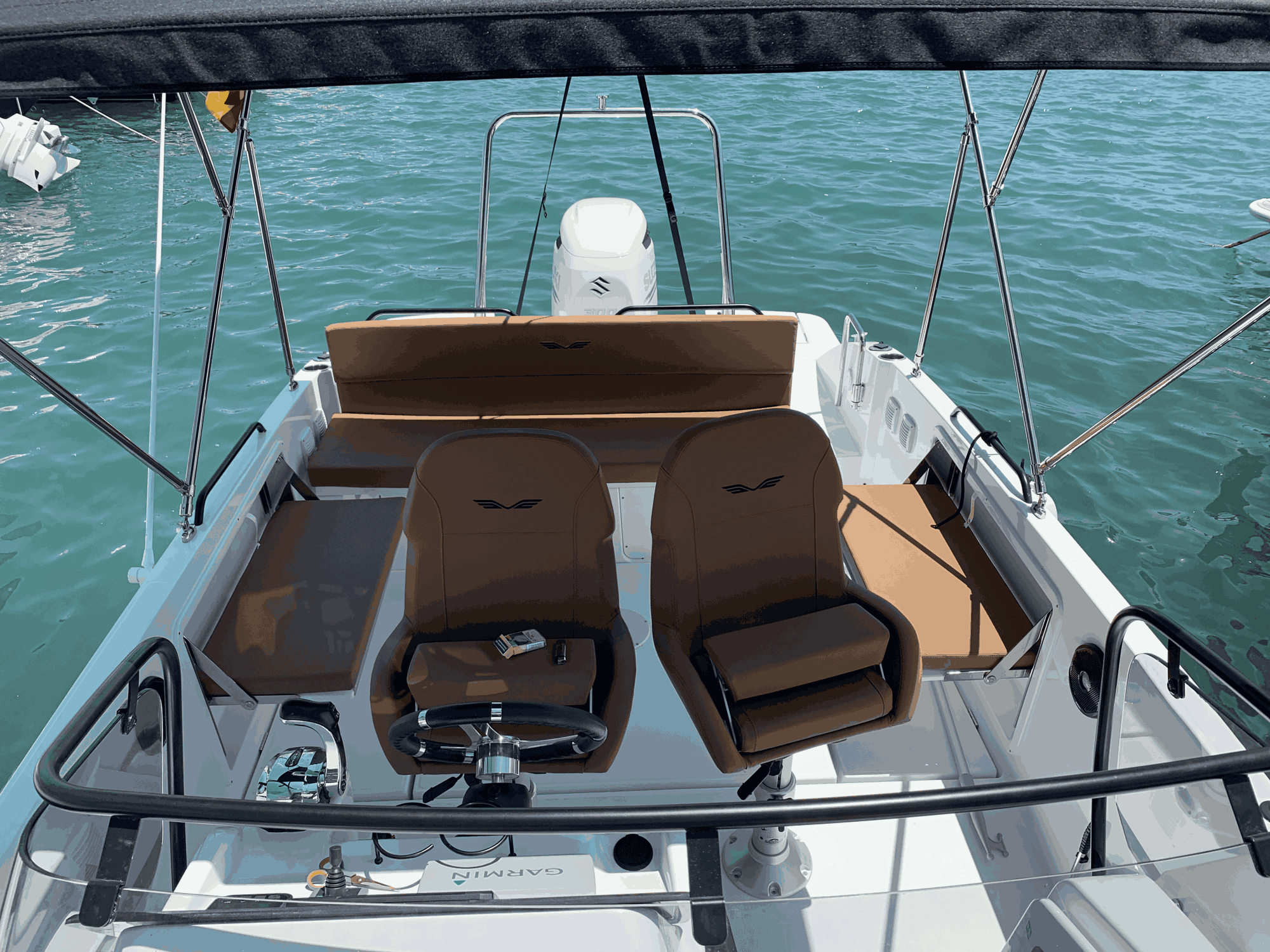 Beneteau Flyer 8.8 Sundeck | Posidonia