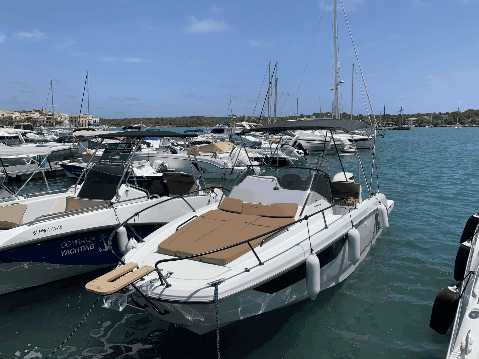 Beneteau Flyer 8.8 Sundeck | Posidonia