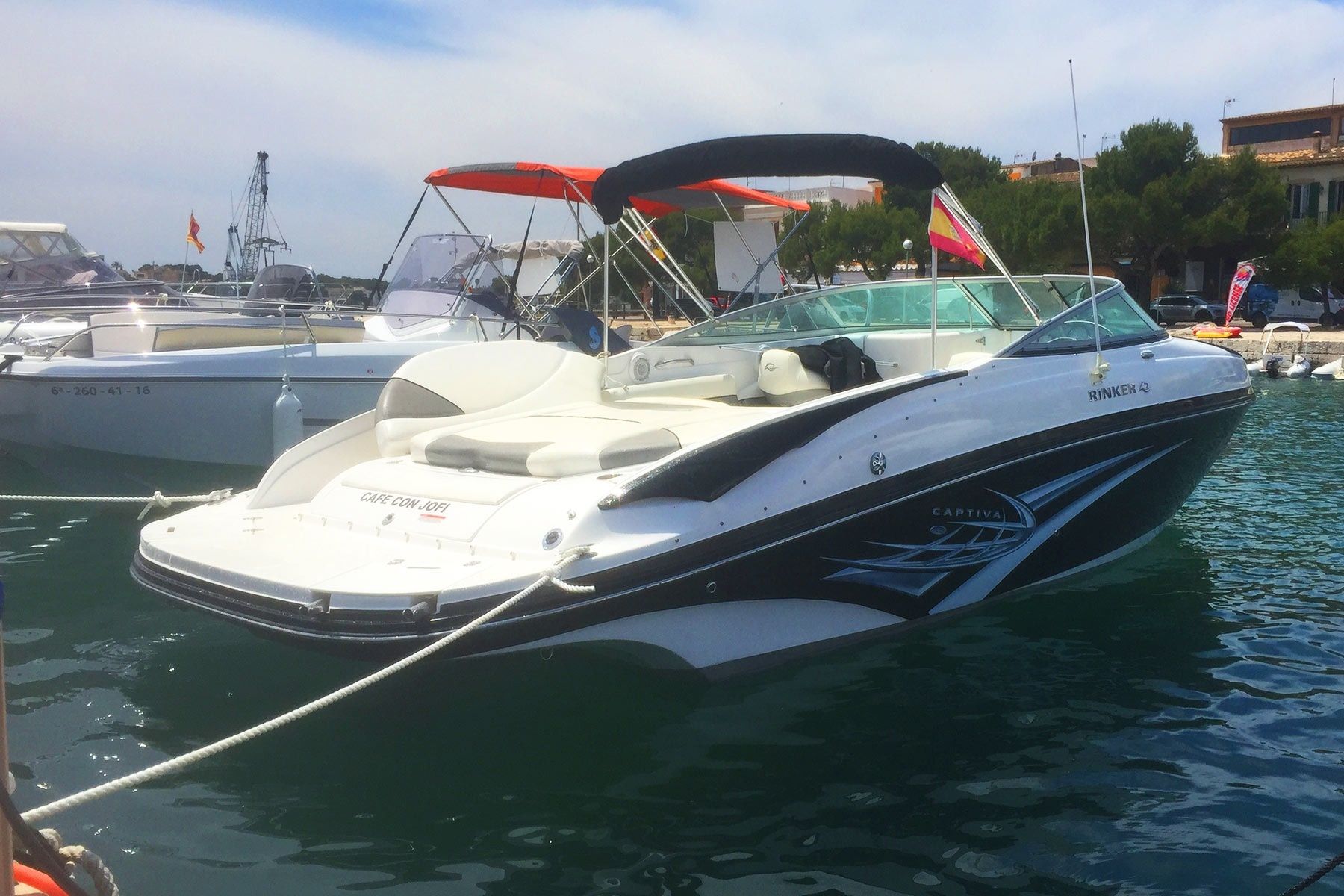 Rinker 246 CB | Cafe con Jofi