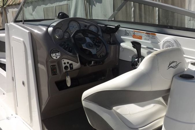 Rinker 246 CB | Cafe con Jofi