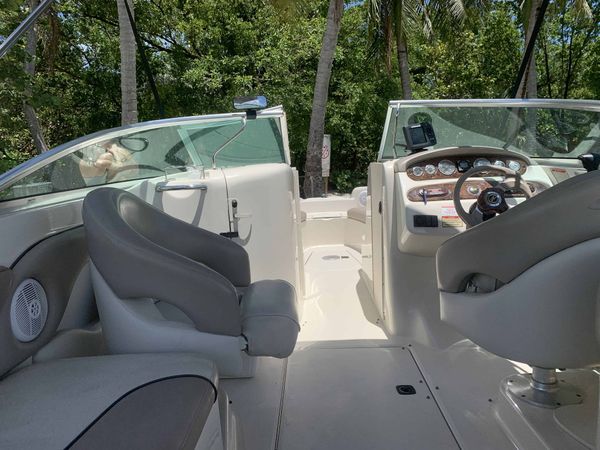Sea Ray Sundeck 240 | Sundeck 7868