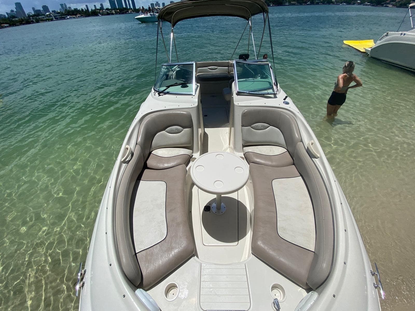 Sea Ray Sundeck 240 | Sundeck 7868