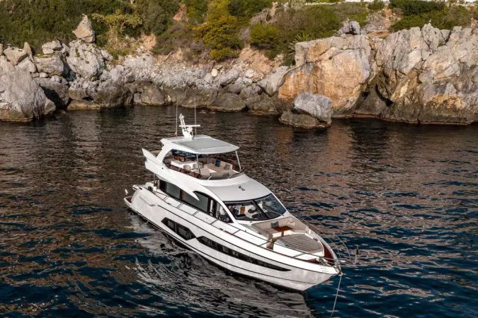 Sunseeker Manhattan 66 | Eliot