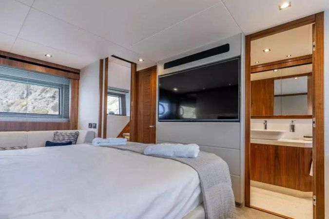 Sunseeker Manhattan 66 | Eliot