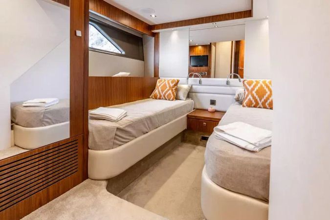 Sunseeker Manhattan 66 | Eliot