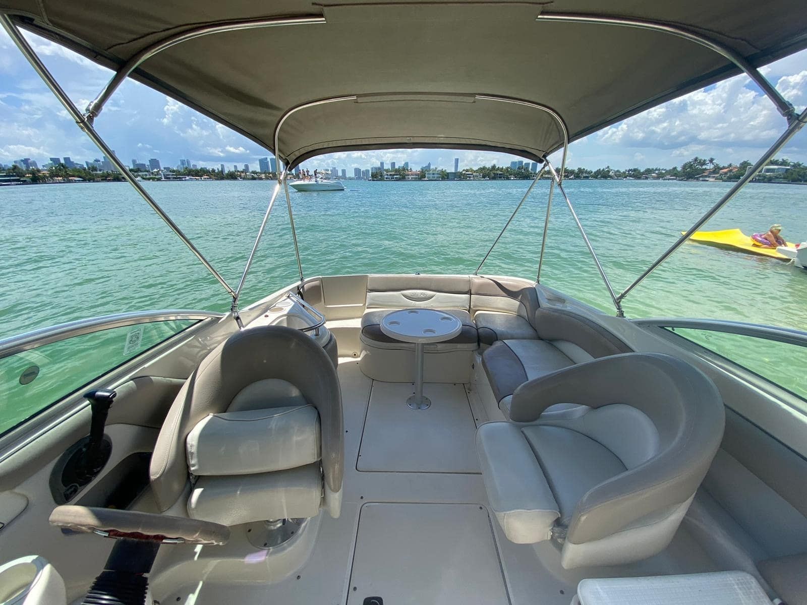 Sea Ray Sundeck 240 | Sundeck 1746