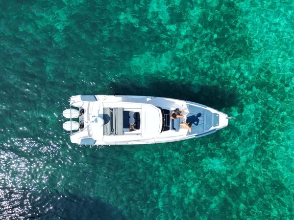 Axopar 29 Suntop | Sanoa