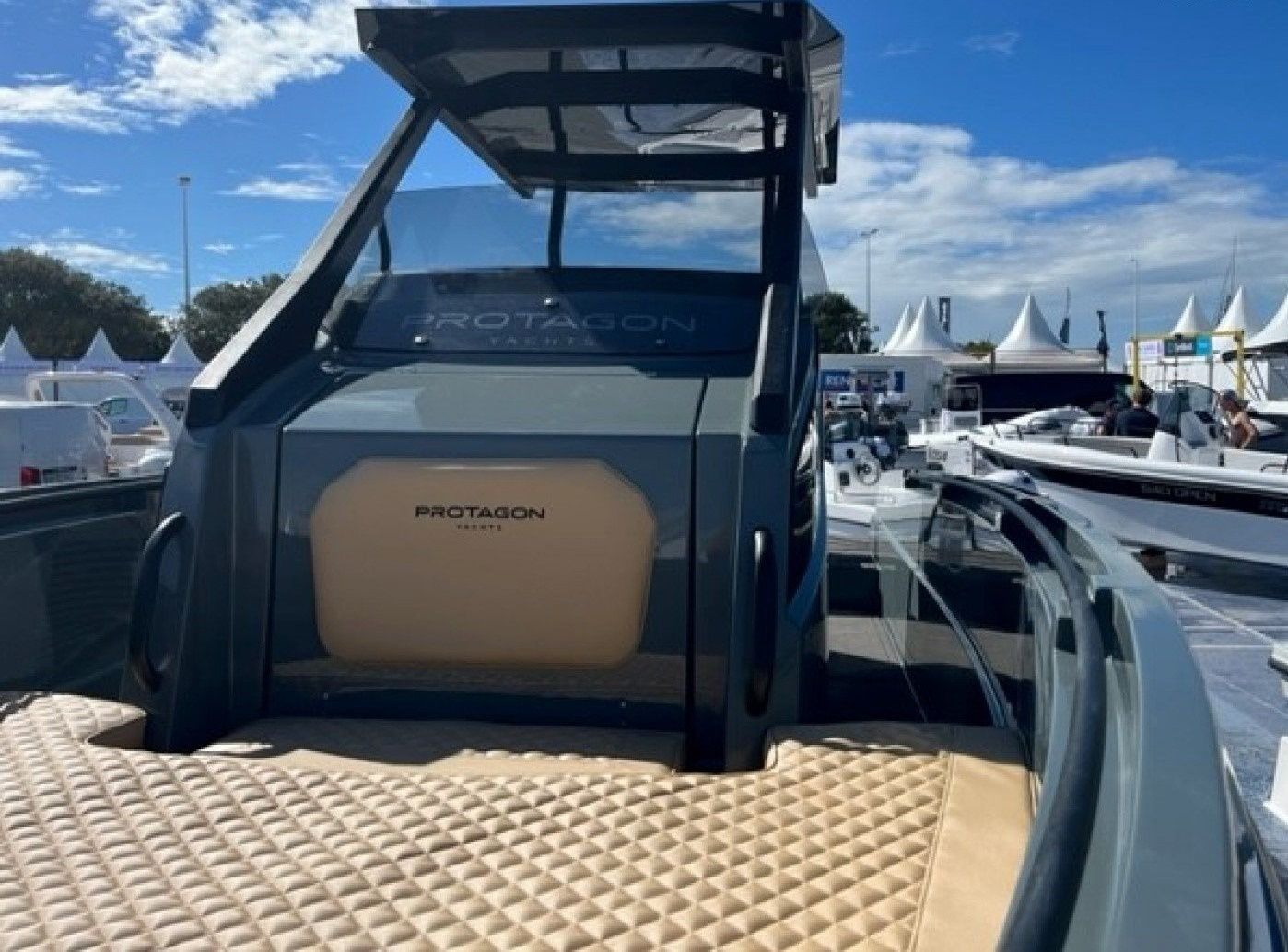 Protagon 25 | Isla Bella