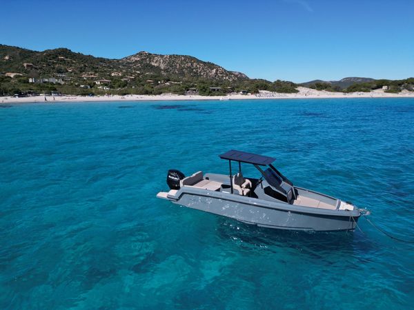 Protagon 25 | Isla Bella