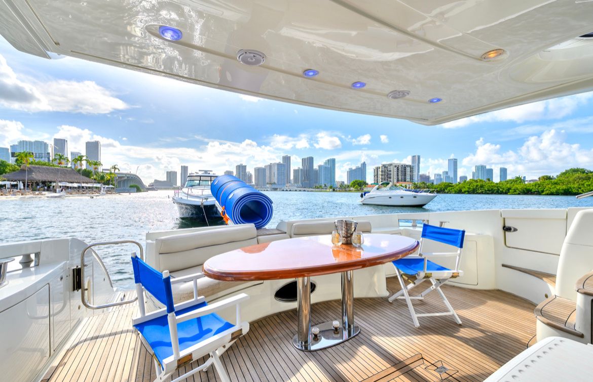 Azimut 70 | La Dolce Vita 2