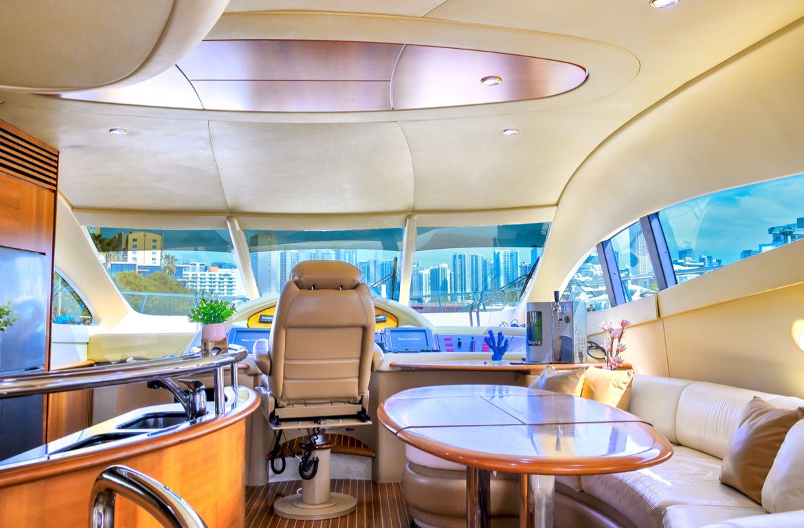 Azimut 70 | La Dolce Vita 2