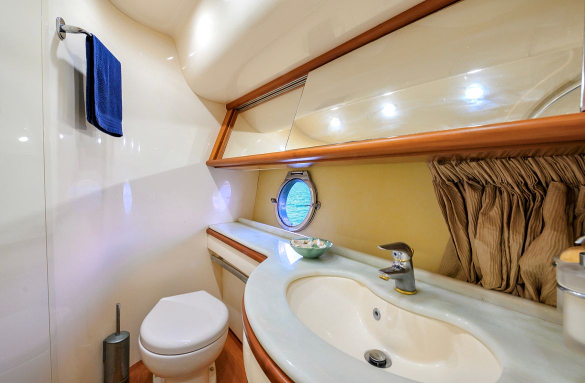 Azimut 70 | La Dolce Vita 2