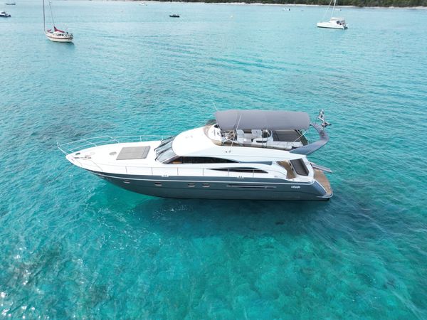 Princess 61 Fly | Diva