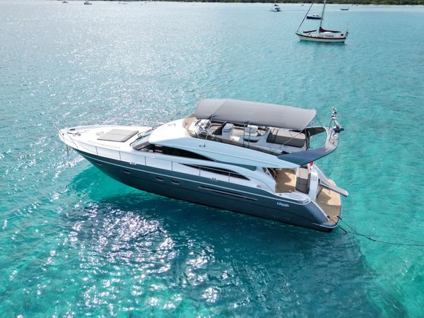 Princess 61 Fly | Diva