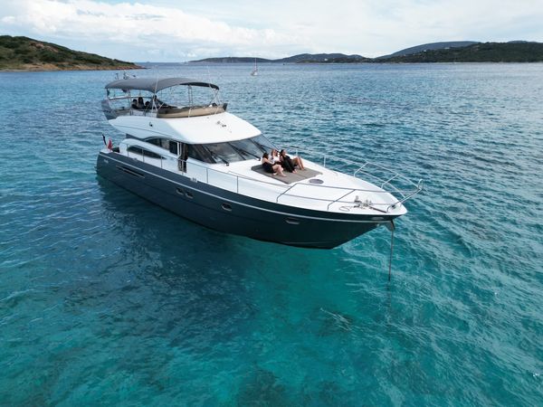 Princess 61 Fly | Diva