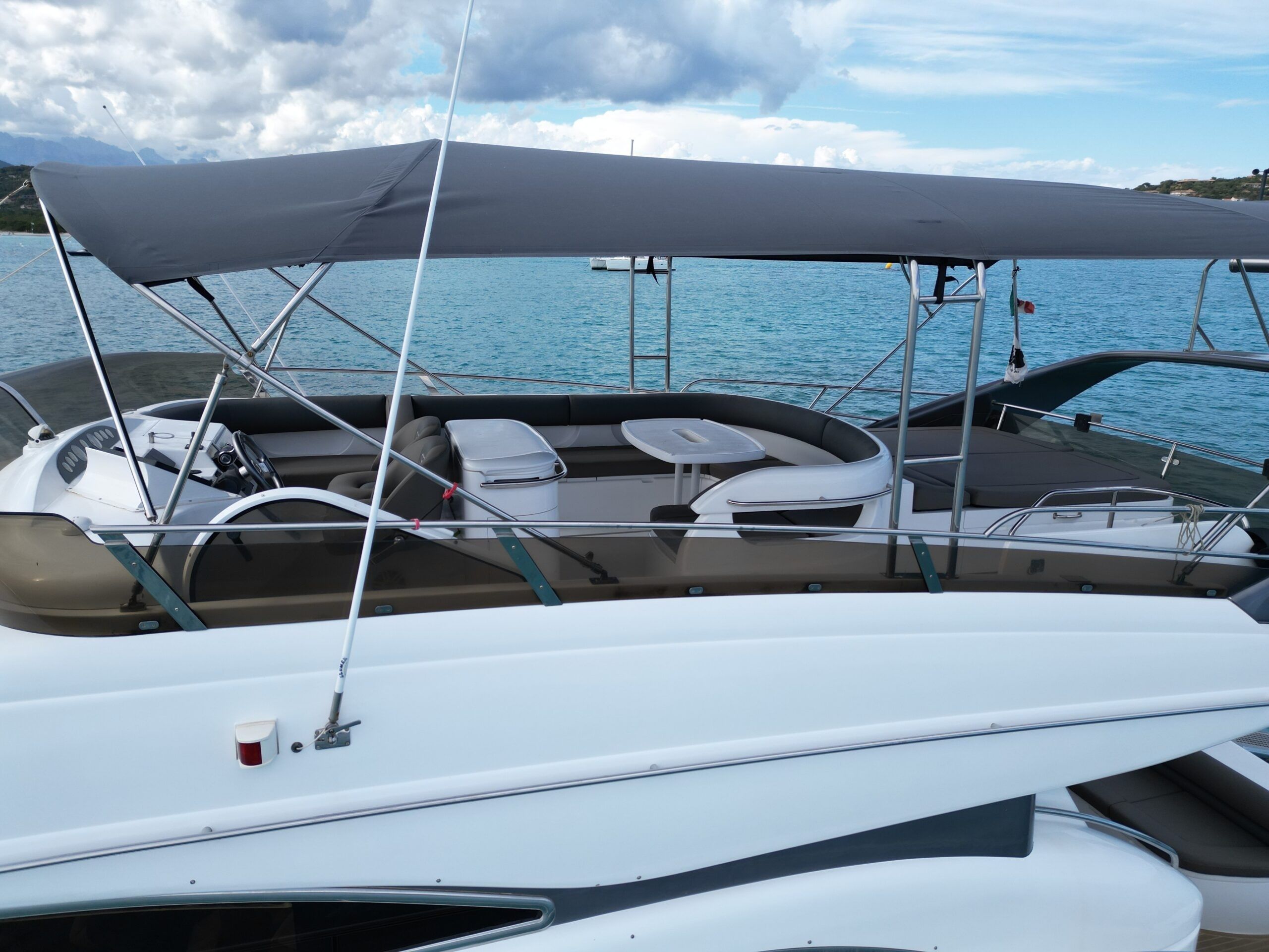 Princess 61 Fly | Diva