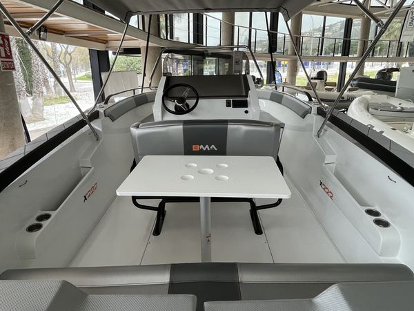 BMA X222 | Blava