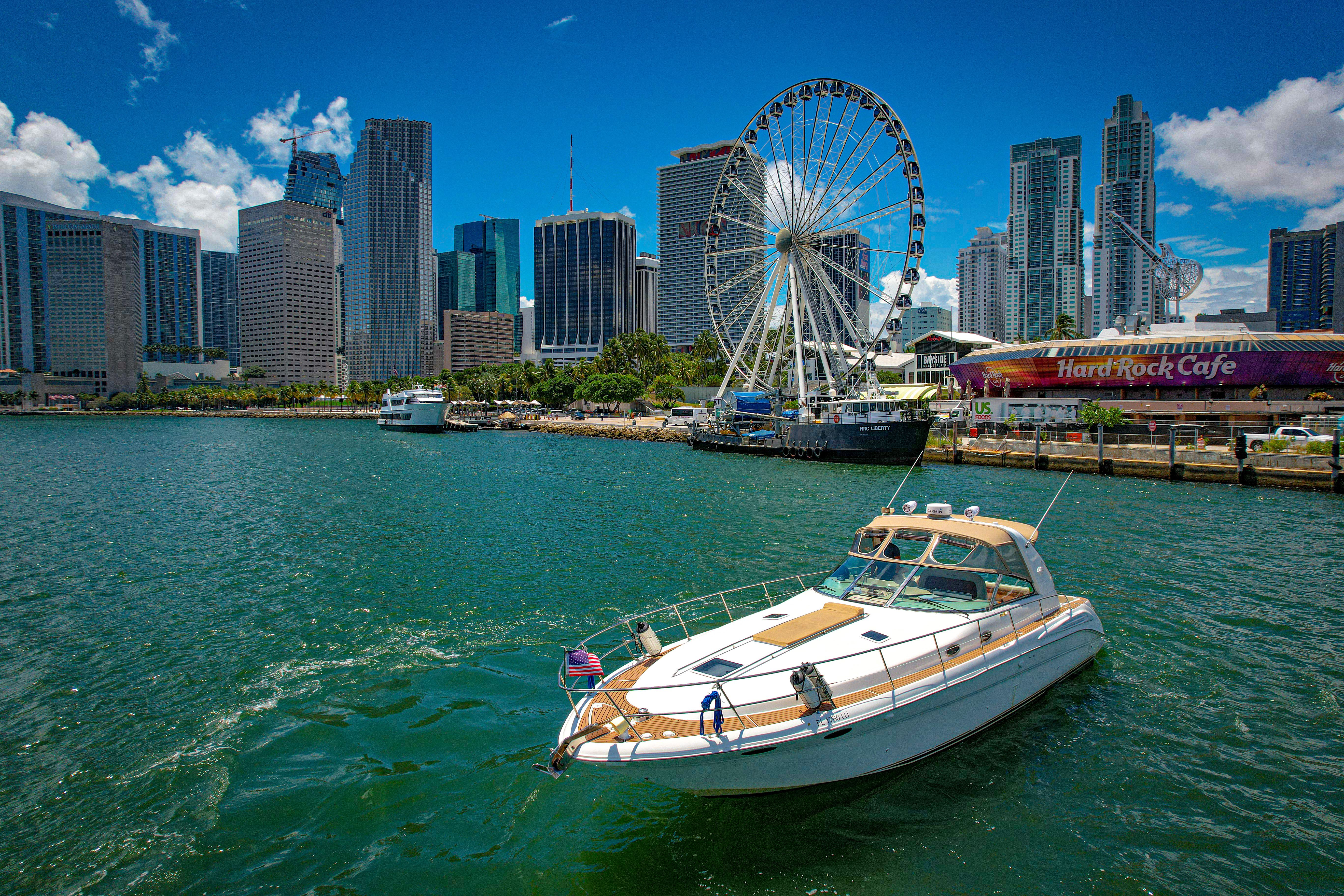 Sea Ray 410 Sundancer | Harmony