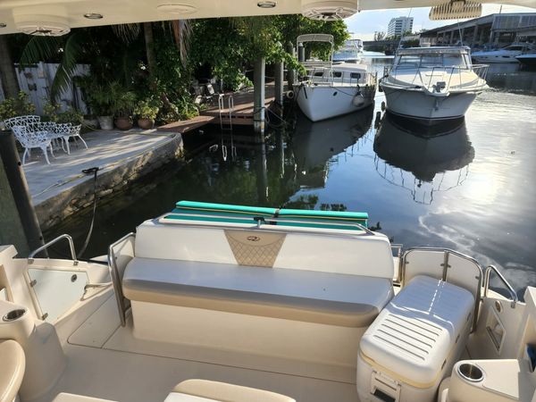 Regal 42 | Great White