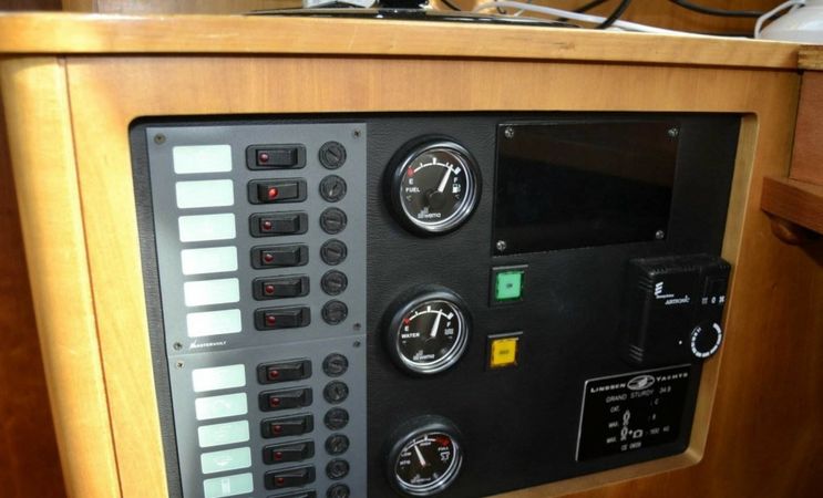 Linssen GS 34.9 AC | Schoner Max