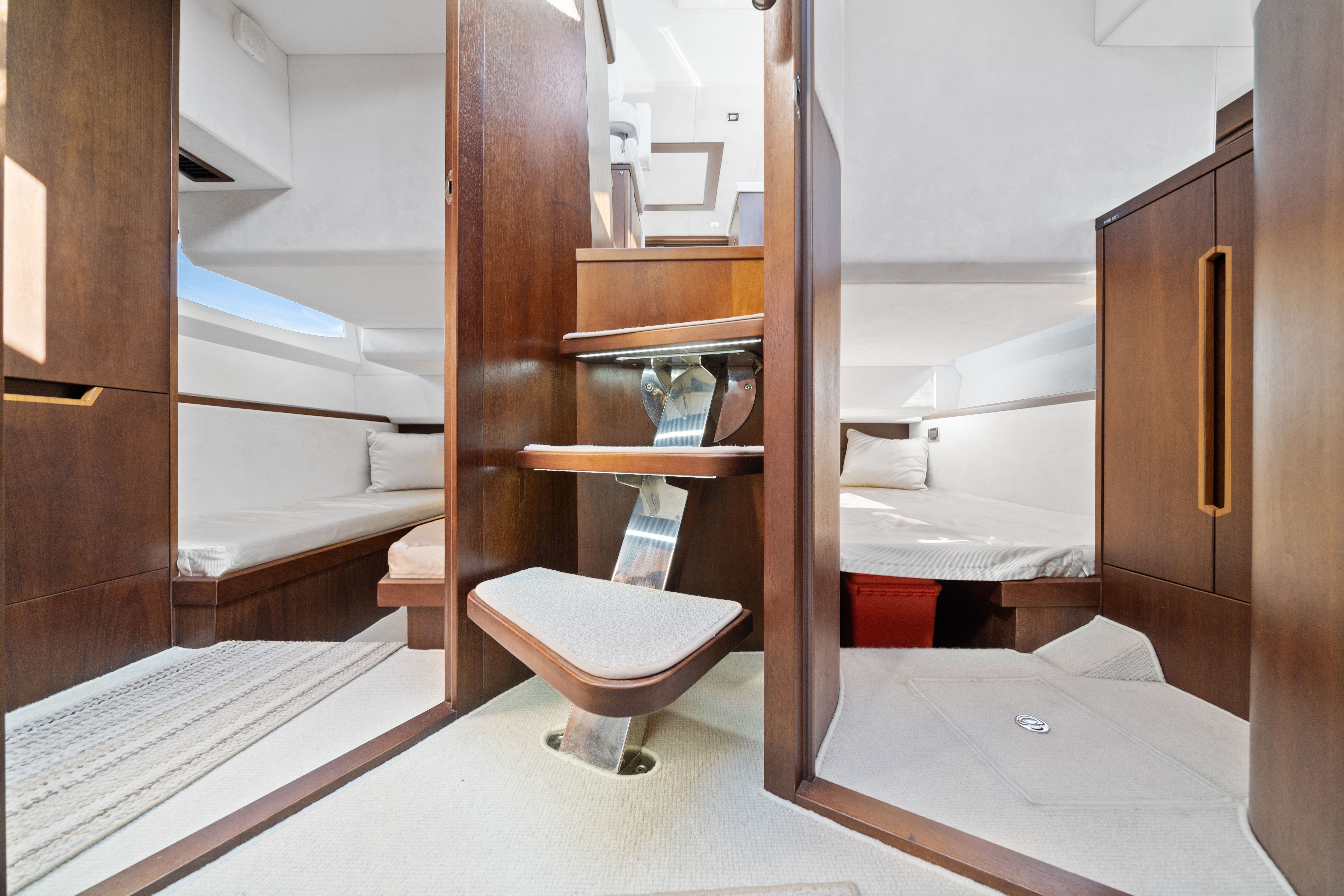 Galeon 420 Fly | Endeavor