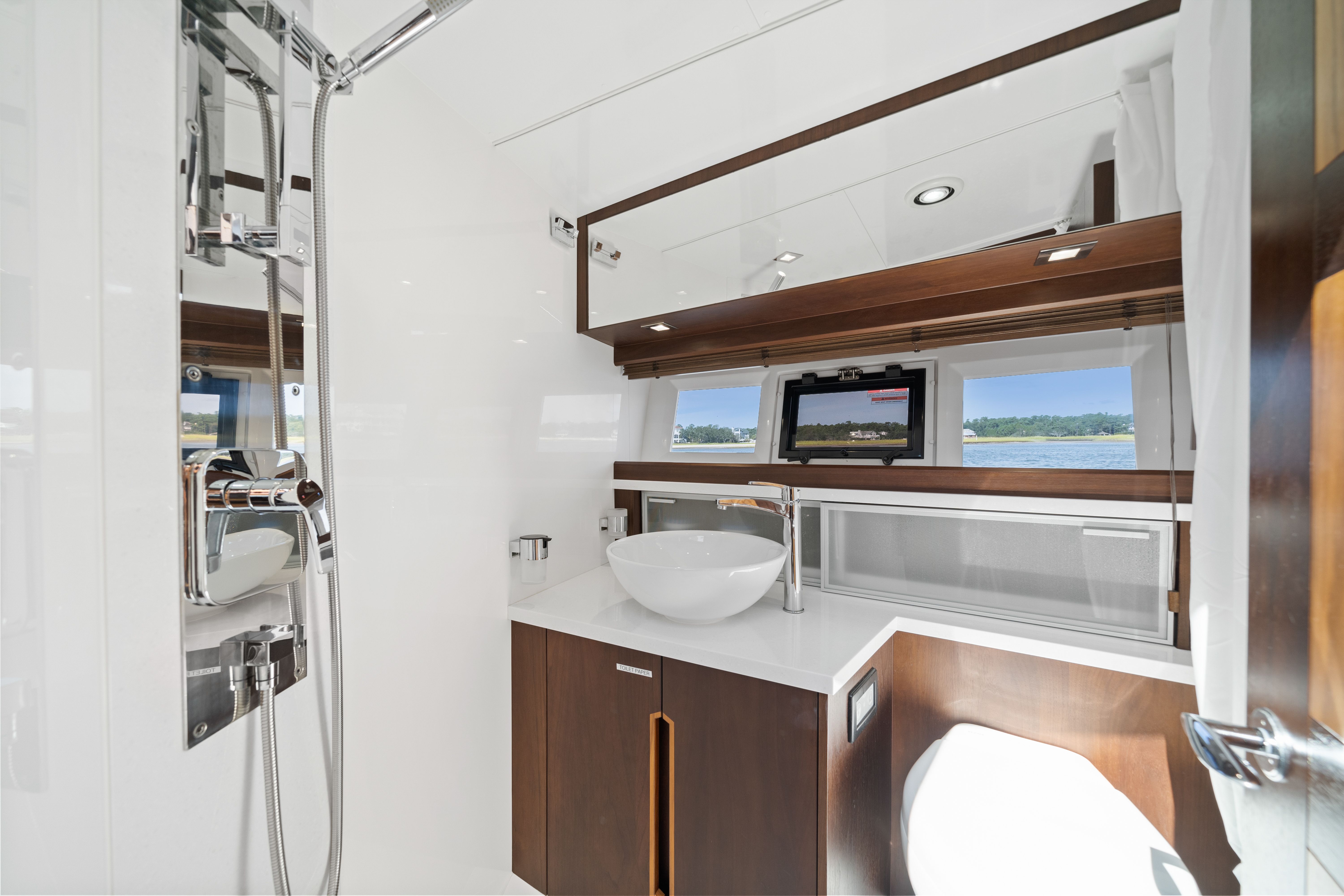 Galeon 420 Fly | Endeavor