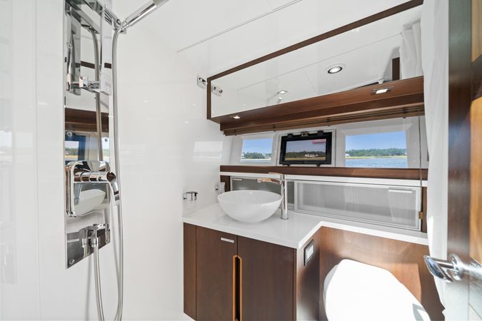 Galeon 420 Fly | Endeavor