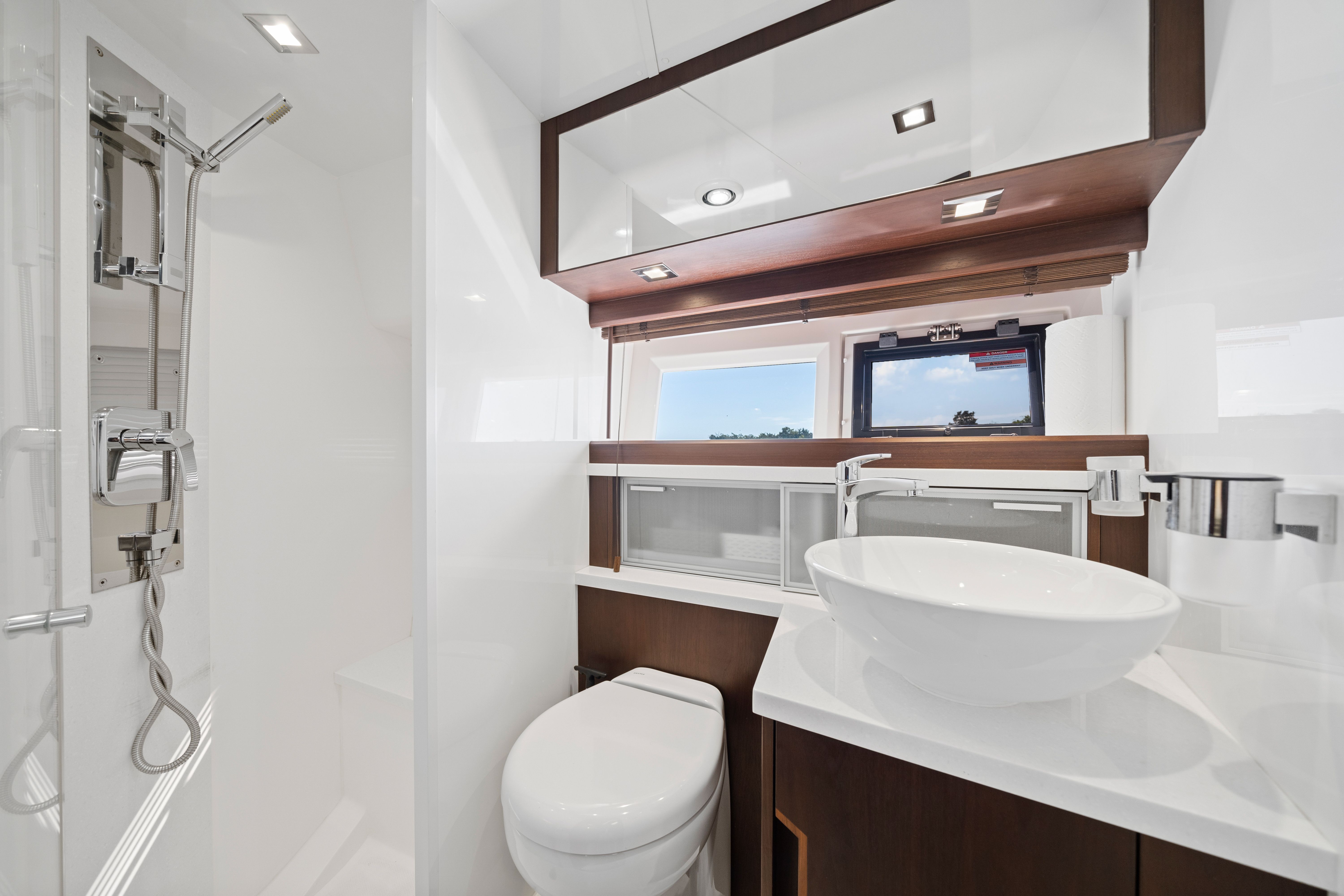 Galeon 420 Fly | Endeavor