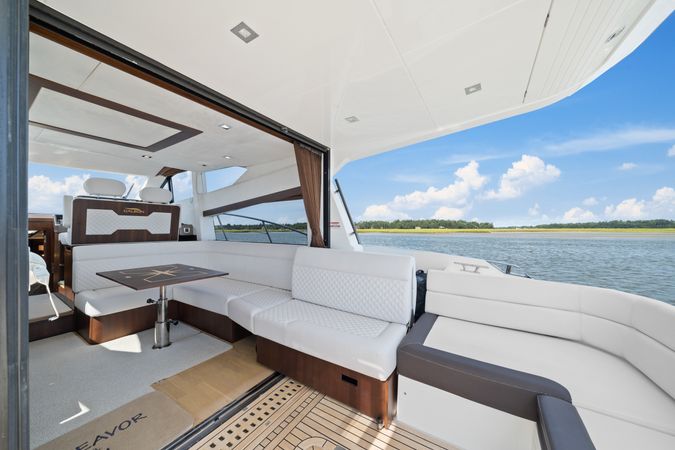 Galeon 420 Fly | Endeavor