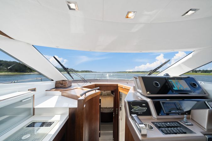 Galeon 420 Fly | Endeavor