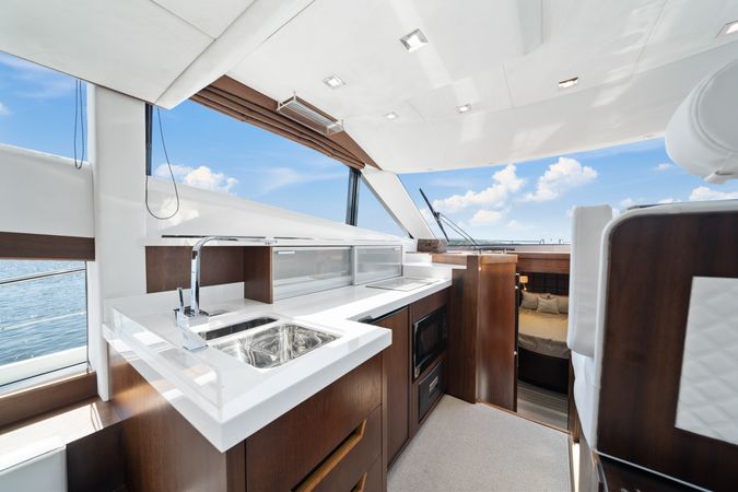 Galeon 420 Fly | Endeavor