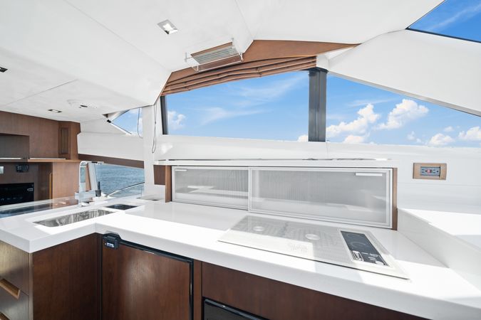 Galeon 420 Fly | Endeavor