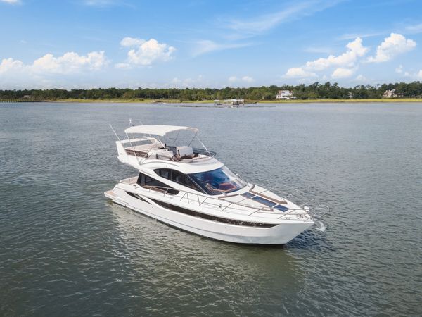Galeon 420 Fly | Endeavor
