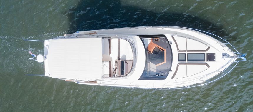 Galeon 420 Fly | Endeavor