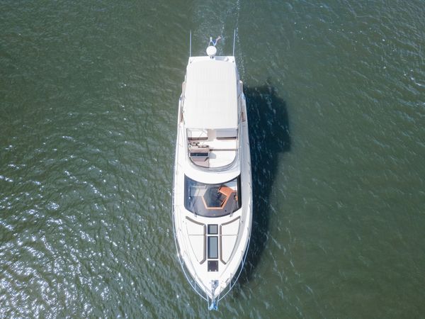 Galeon 420 Fly | Endeavor